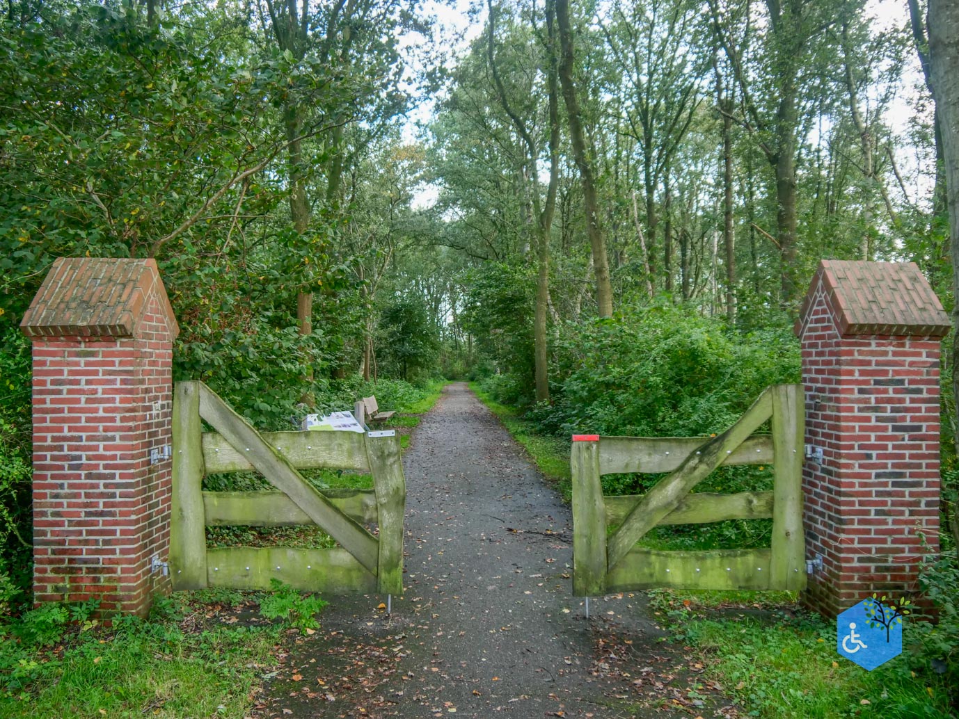 Fochteloo_Voormalige_kampen_Oranje_en_Ybenheer_18-09-2023wm-16